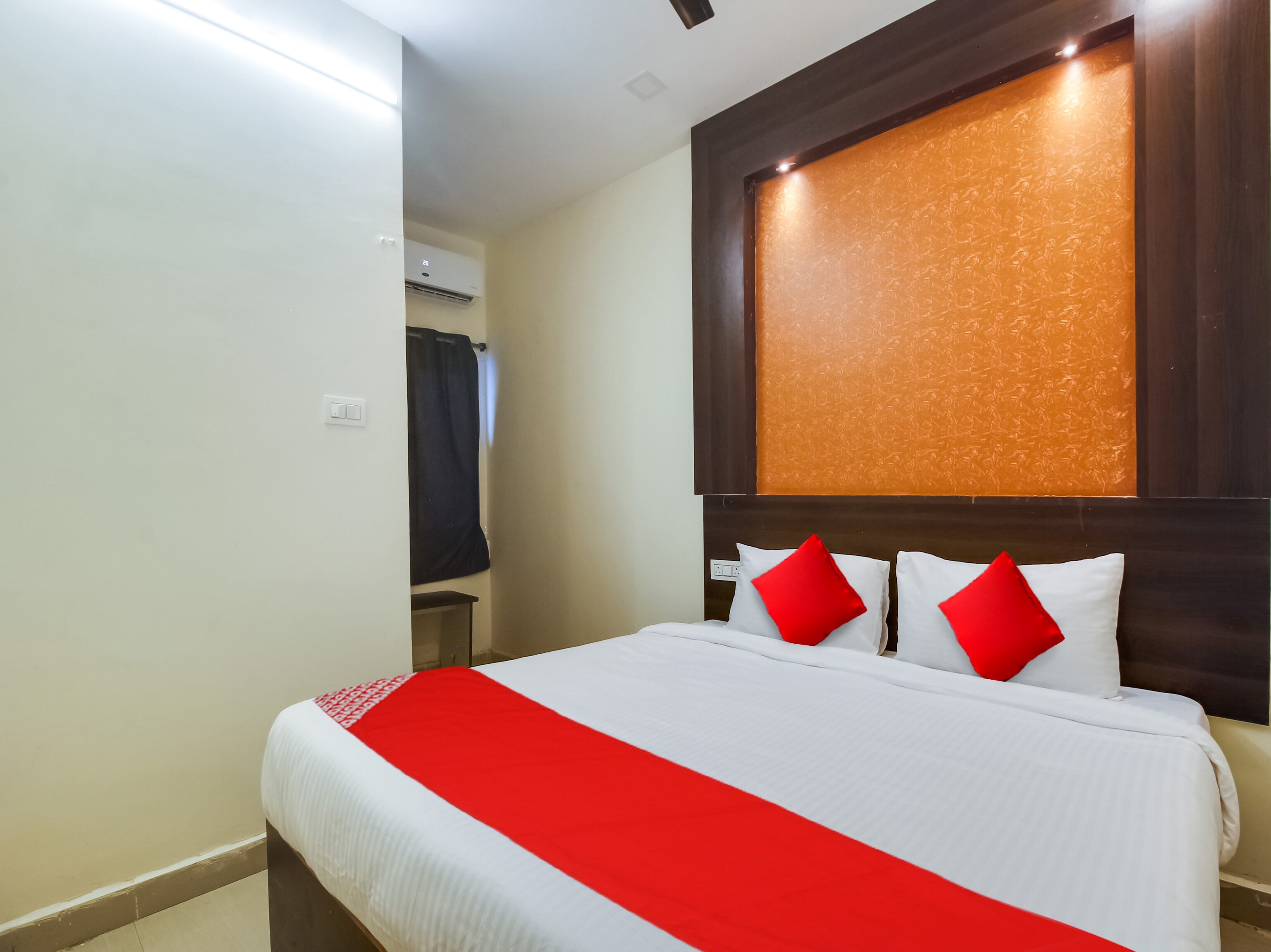 Hotel O Abhi's Elite - Tap to explore photos