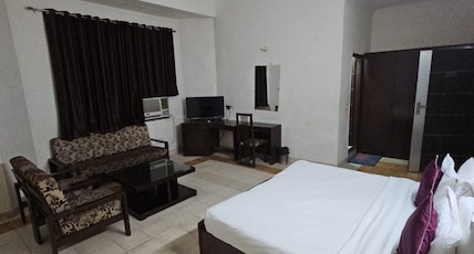 Club Platinum Resort's Room Type - AC Deluxe room Club Platinum Resort's Room Type - AC Deluxe room