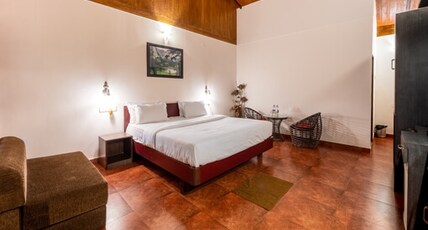 Shangri La Jungle Village Room Type - Executive Room