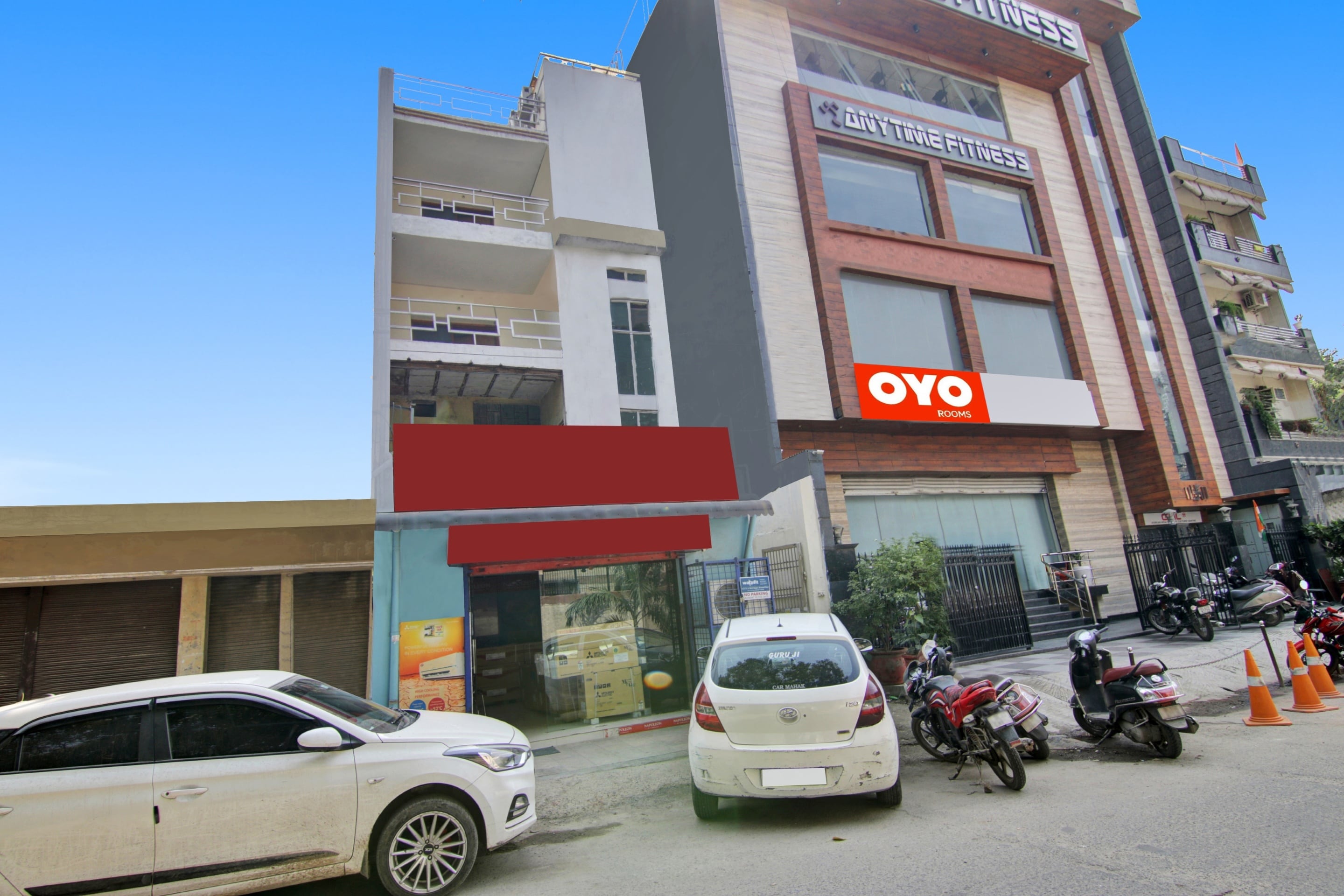 Hotel O King Stay Near Tdi Mall - Tap to explore photos