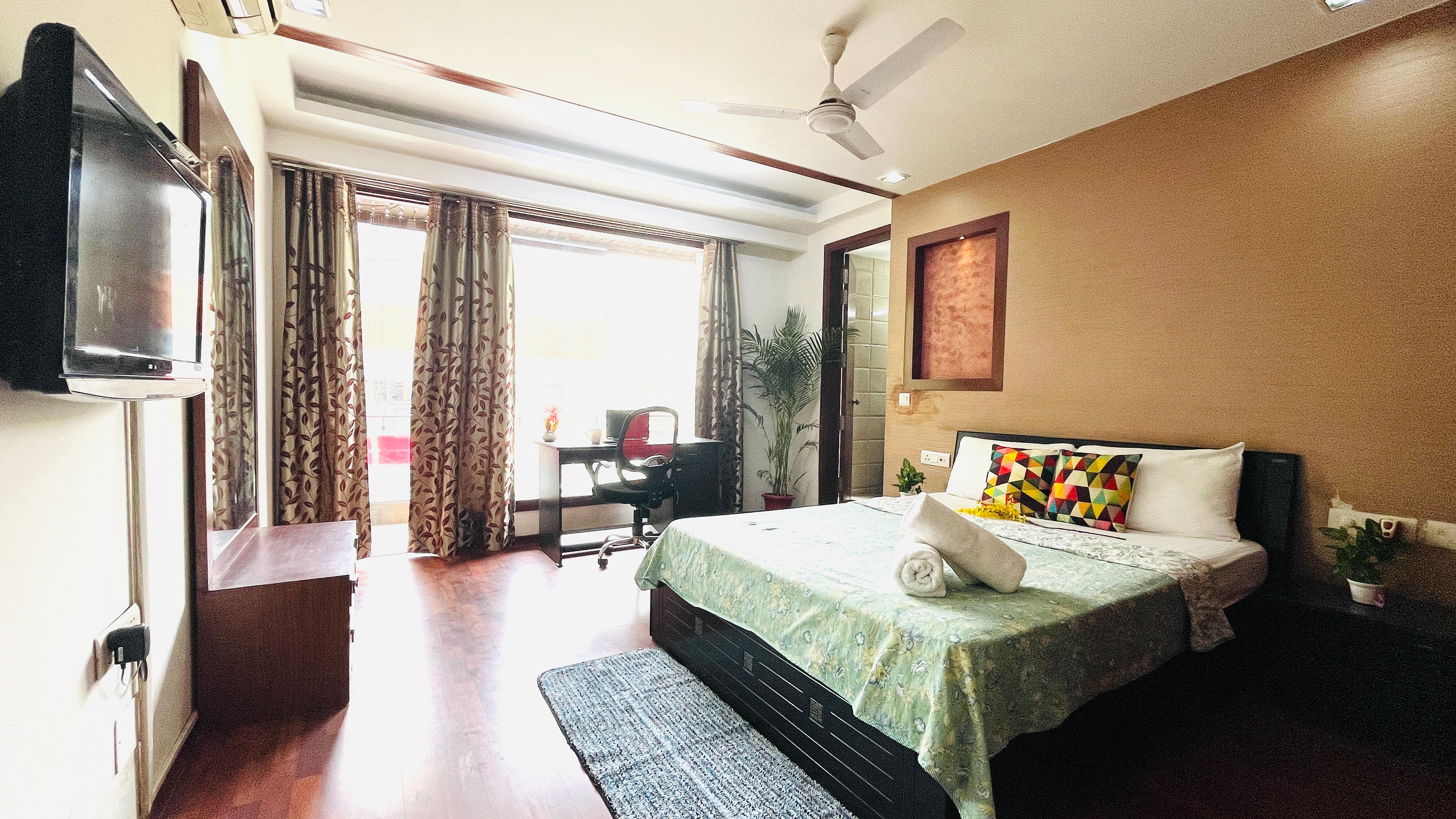 BluO 1BHK Green Park - Balcony, Lift, Parking - Tap to explore photos