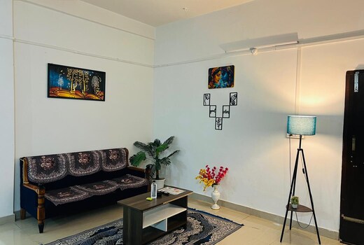Aura Homes Hotel N Stay