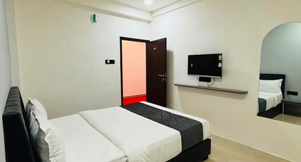 Hotel Nexora Rooms & Banquet Room Type - Deluxe Room