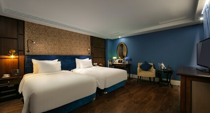 O'Gallery Premier Hotel & Spa Room Type - Deluxe Twin Room Internal Window