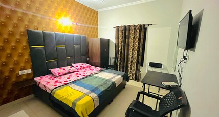 Radhe radhe hotel Room Type - Deluxe room