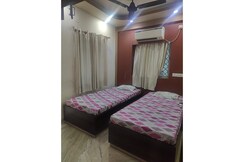 PR Hostel in South Kolkata || Easy access to all Prime Locations