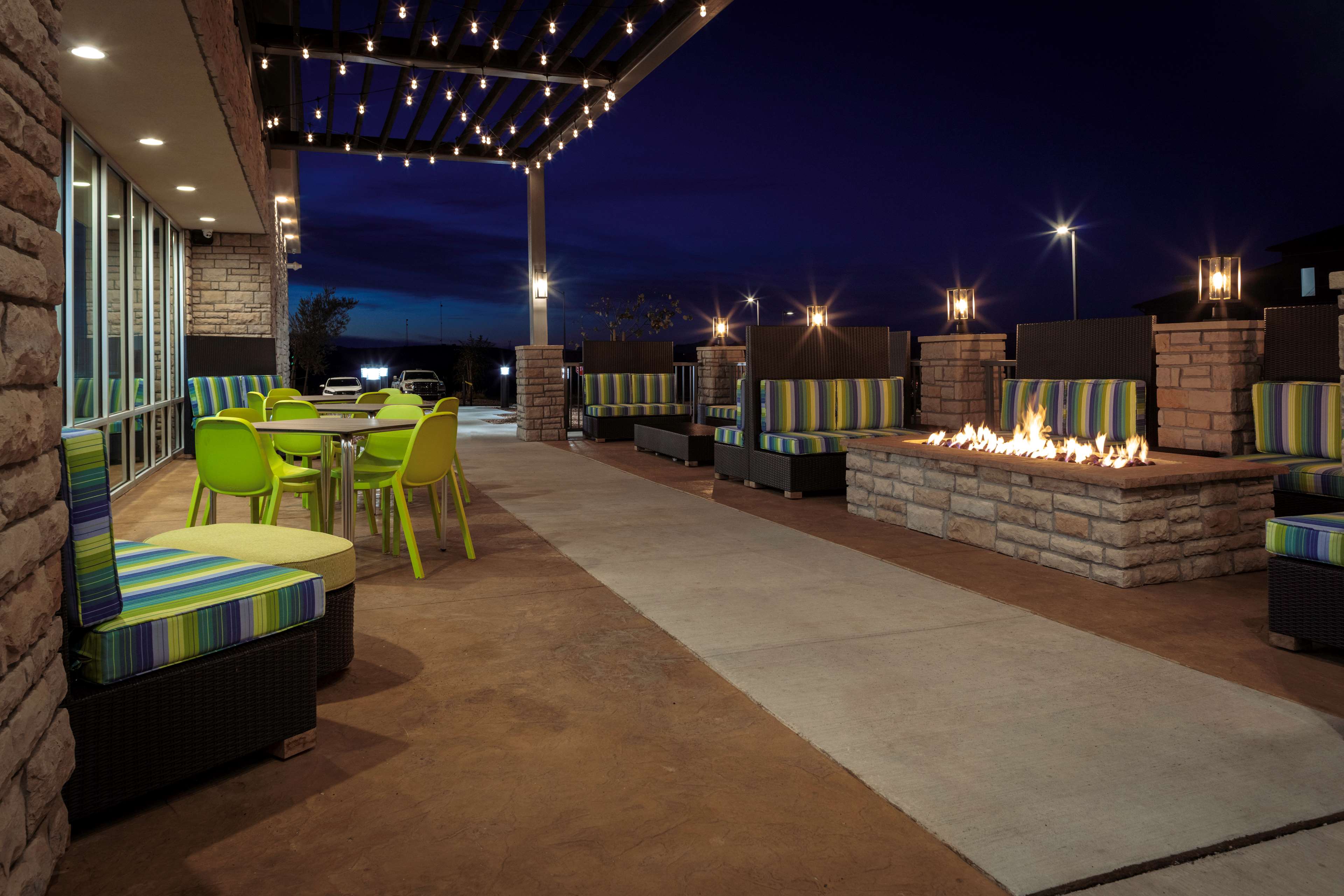 Home2 Suites by Hilton Page Lake Powell - Tap to explore photos