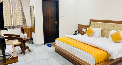 Hotel BGH Room Type - Super Deluxe