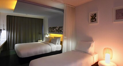 MERCURE NANTES CENTRE GARE Room Type - TRIPLE ROOM WITH 1 DOUBLE BED AND 1 SINGLE BED MERCURE NANTES CENTRE GARE Room Type - TRIPLE ROOM WITH 1 DOUBLE BED AND 1 SINGLE BED