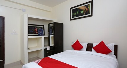 Hotel O Grand Paradise Guest House Room Type - Classic