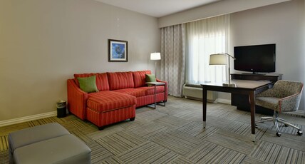 Hampton Inn & Suites Fredericksburg Room Type - 2 QNS STUDIO SUITE NONSMOK