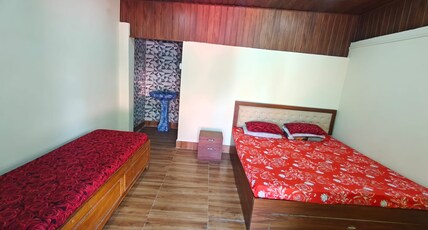 Birds Chirping Home Stay Room Type - Valley View Rooms