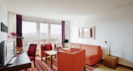 Movenpick Zurich Hotel Room Type - Suite 1 Bedroom