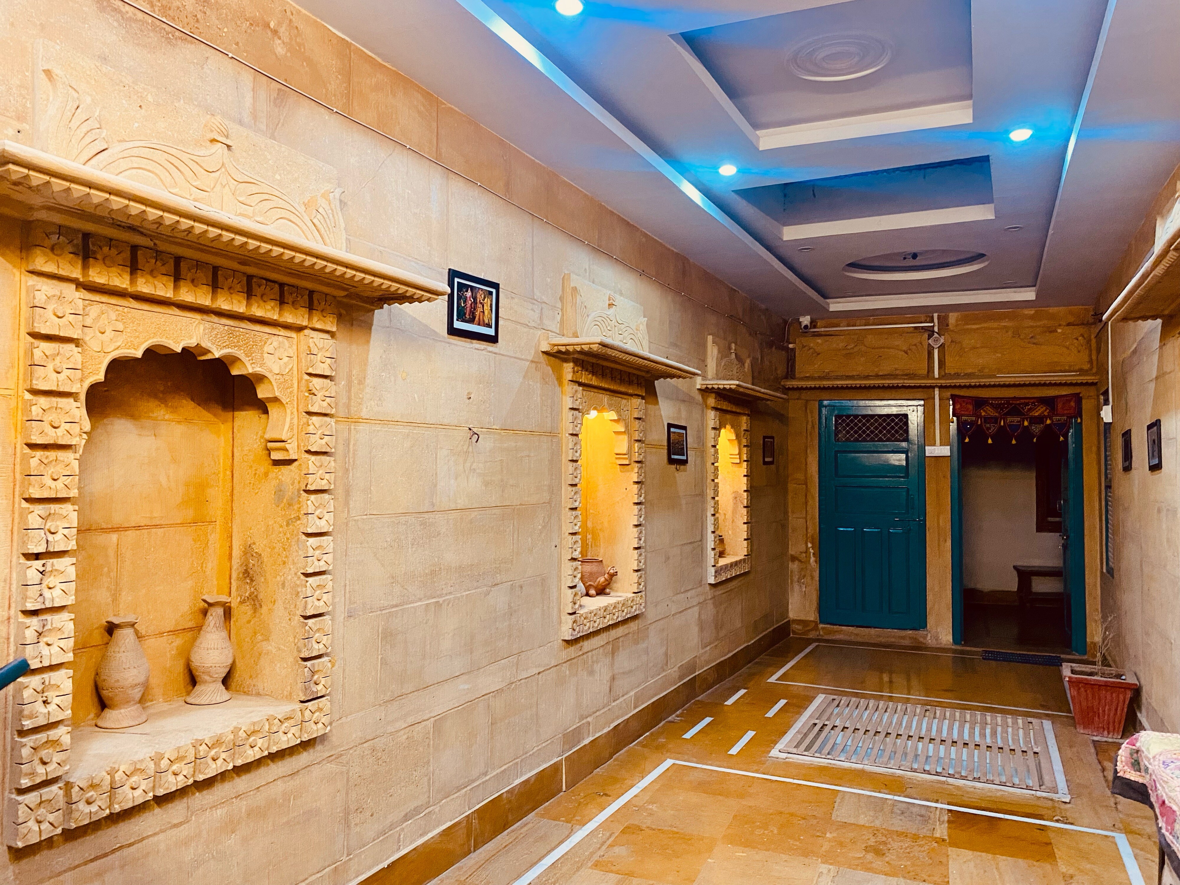 Main gallery