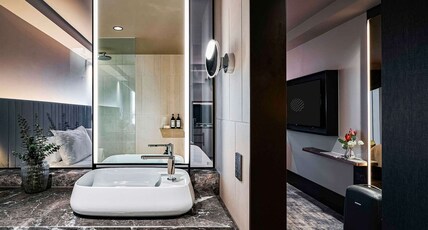 Pullman Melbourne on the Park Room Type - PREMIUM SUPERIOR ROOM, 1 King or 2 Single Beds, High floor with views Pullman Melbourne on the Park Room Type - PREMIUM SUPERIOR ROOM, 1 King or 2 Single Beds, High floor with views