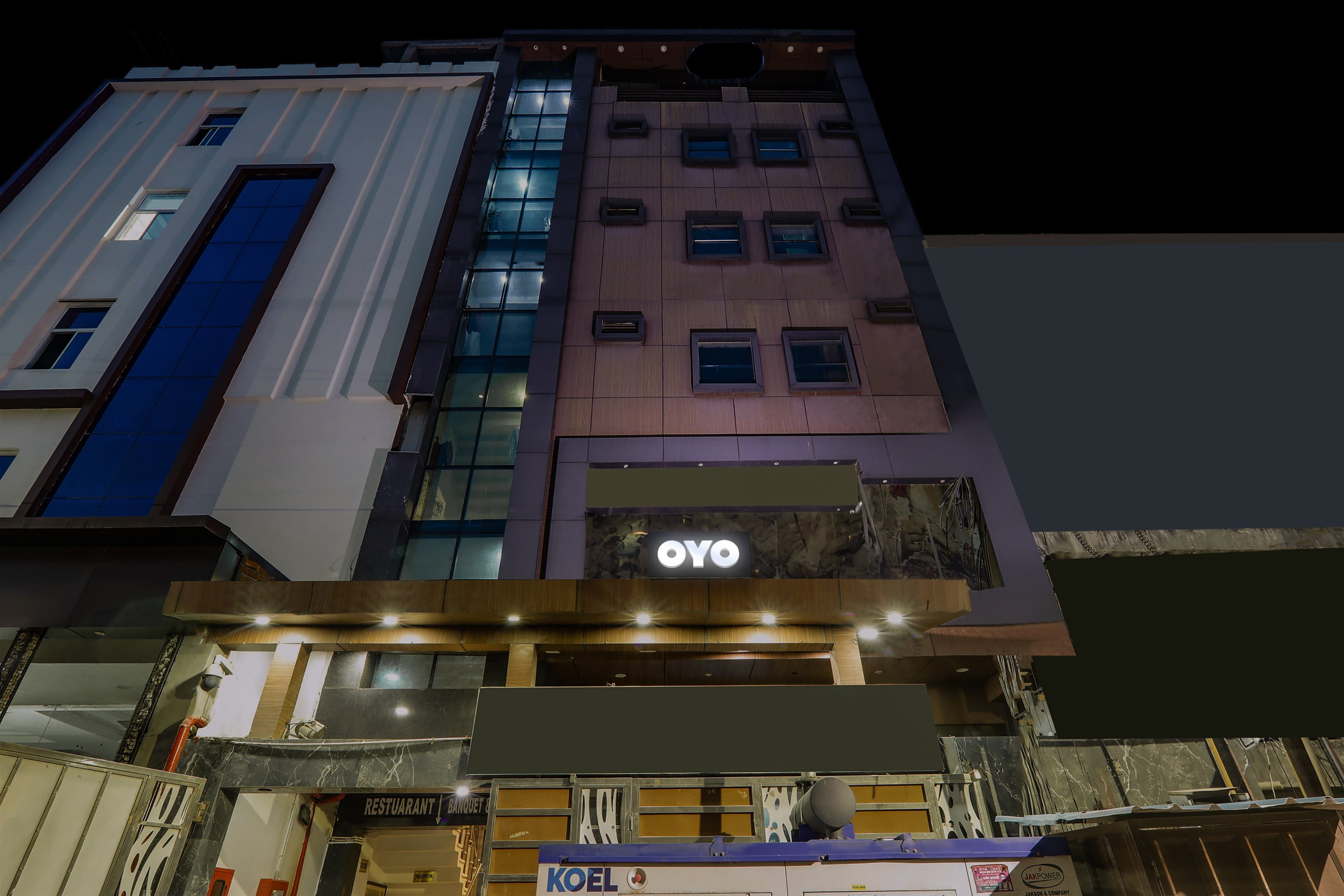 Townhouse Hotel Vaishnavi Inn - Tap to explore photos