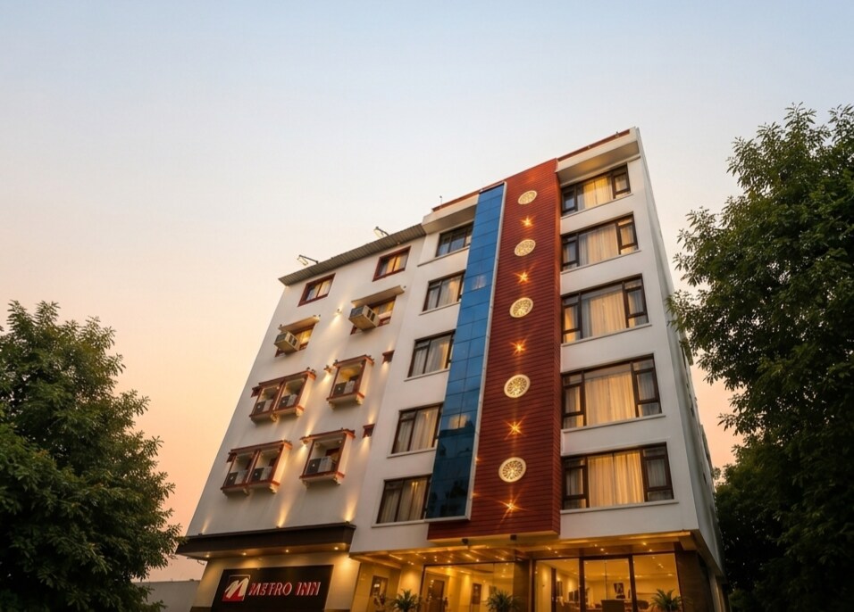 Hotel Metro Inn - Tap to explore photos