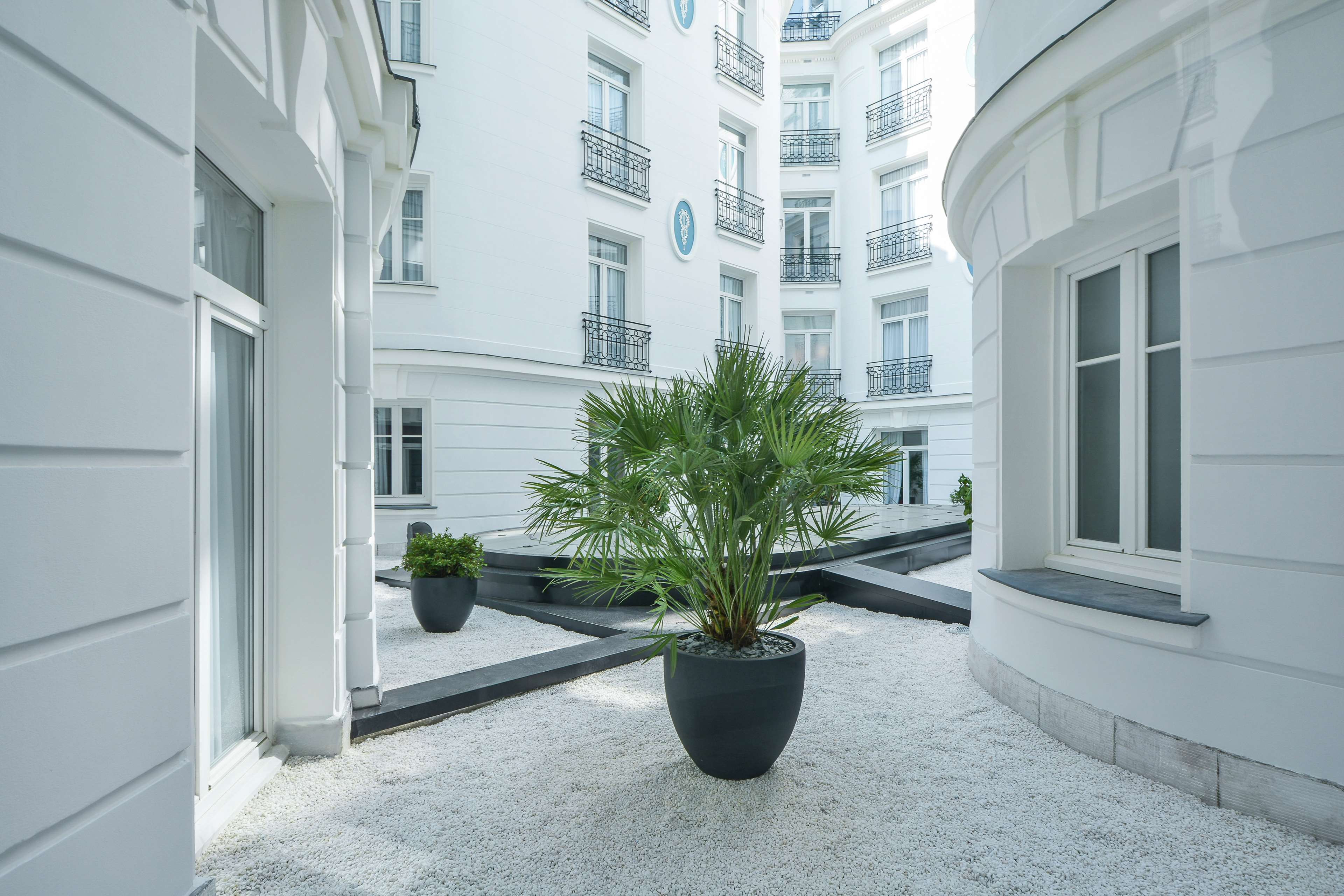 Maison Astor Paris, Curio Collection by Hilton - Tap to explore photos