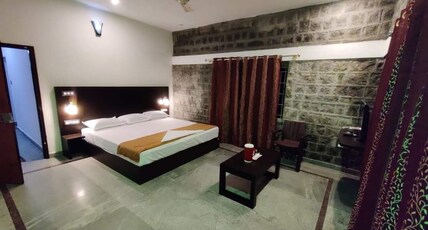 David's Home Stay (Holiday Homes) Room Type - Executive hill view Rooms