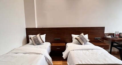 Hotel Kalptaru Room Type - super deluxe twin bed room