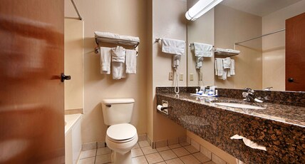 SureStay Plus Hotel by Best Western Edmond Room Type - Suite-1 King Bed, Non-Smoking, Sofabed, Microwave, Refrigerator, Full Breakfast SureStay Plus Hotel by Best Western Edmond Room Type - Suite-1 King Bed, Non-Smoking, Sofabed, Microwave, Refrigerator, Full Breakfast