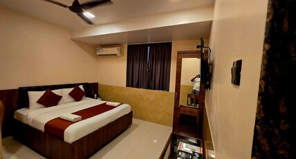 Sunrise Residency Room Type - Deluxe Room