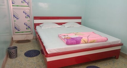 Hotel Aastha Utsav Room Type - Deluxe Triple Bed Non Ac