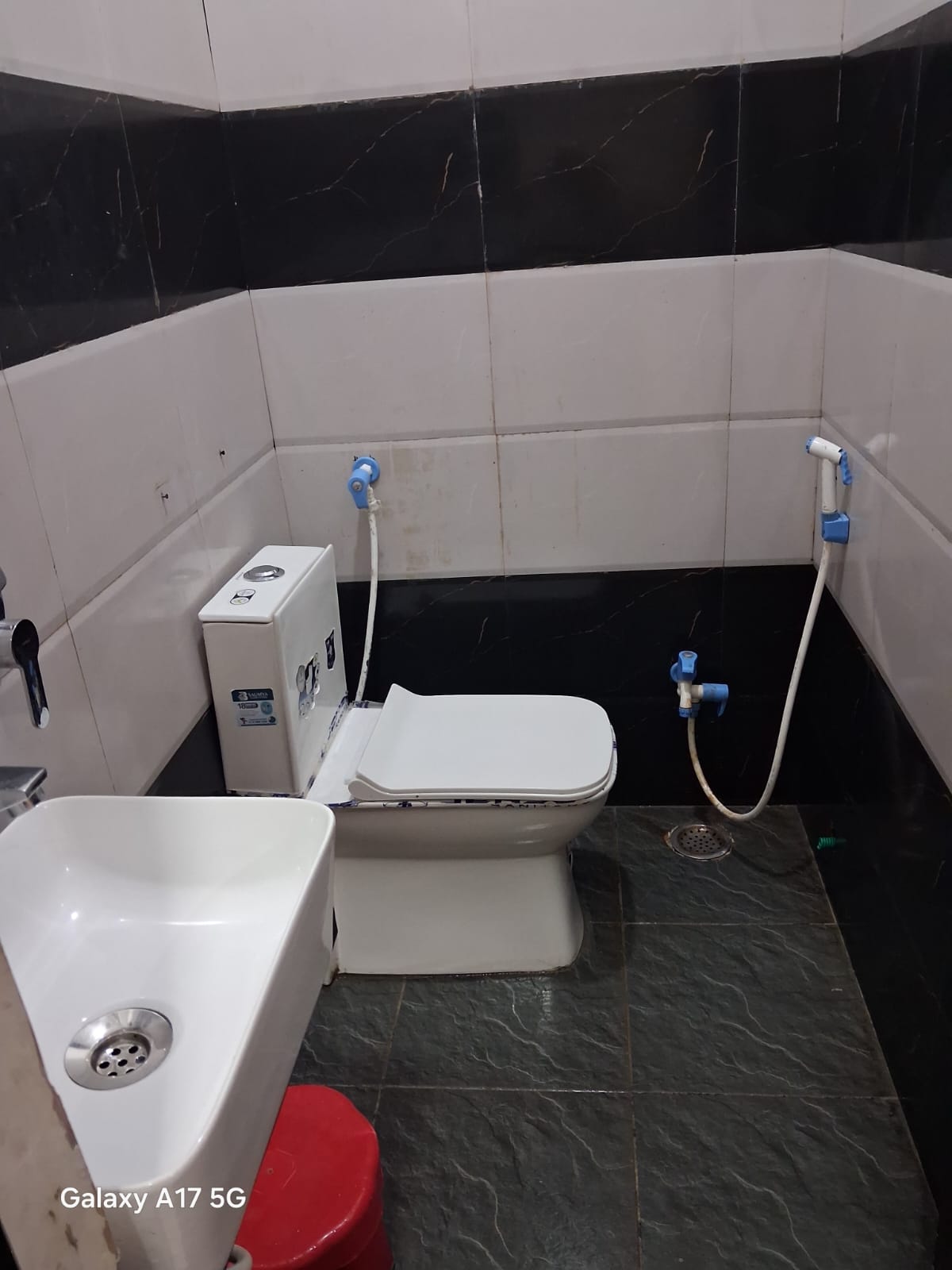 Hotel Shivay Palace Ujjain - Tap to explore photos