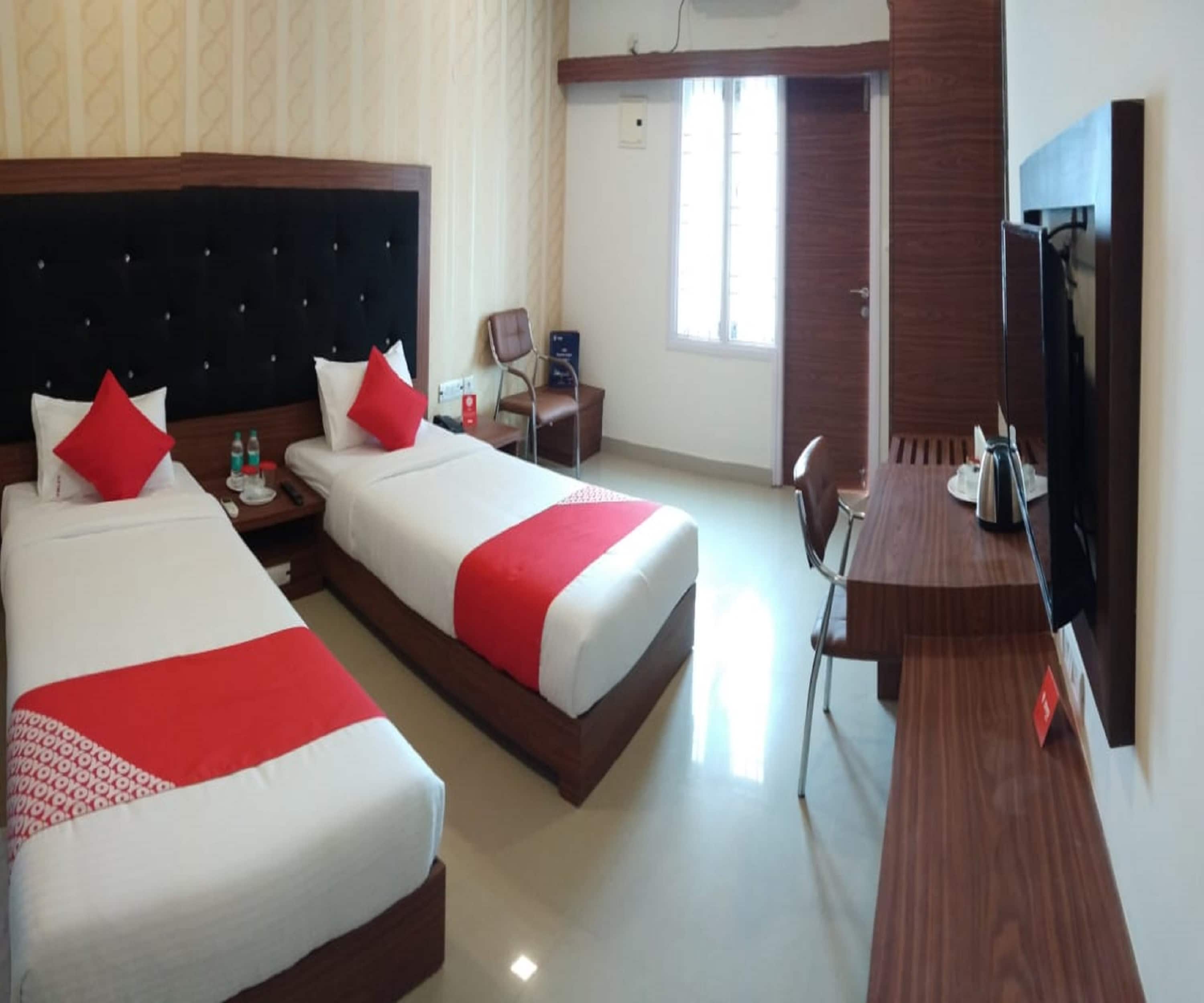 Nexstay Star Holiday INN - Tap to explore photos