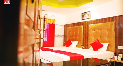 Hotel Holydon Room Type - Super Deluxe AC
