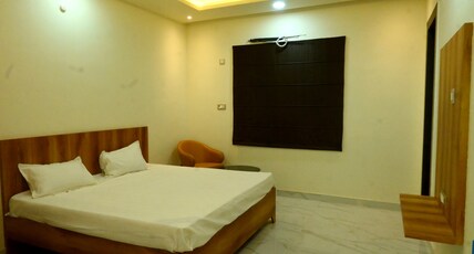 Krishna Greens Hotels Room Type - Deluxe Rooms