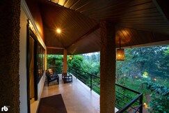 Kuruva Isles Resort, Wayanad