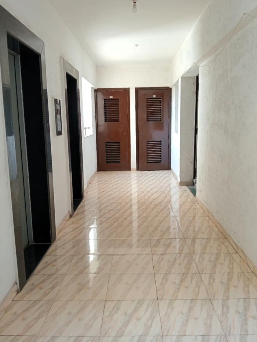 Cosmos Luxury 1 BHK Apartment in Kharadi - Tap to explore photos
