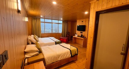The Jade Premium Room Type - Super Deluxe Family Room