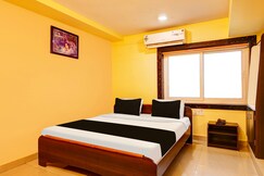 Super Collection O NAD Near Airport