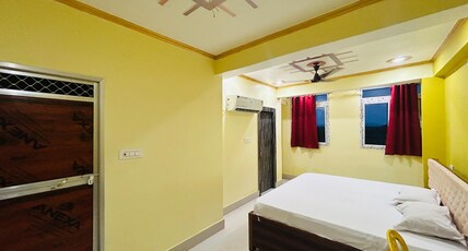Hotel Vishnu Lok & Marriage Hall Room Type - Deluxe Ac with Balcony