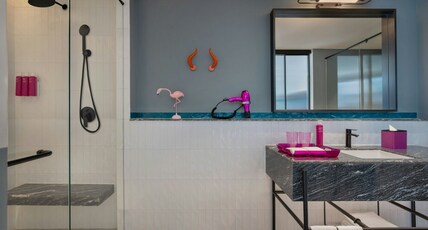 Moxy Kathmandu Durbarmarg By Marriott Room Type - Moxy Durbar Marg, 1 Bedroom Junior Suite, Queen