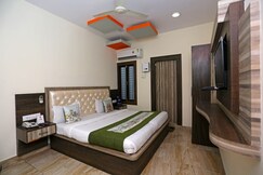 Hotel Nagpal Haridwar - 10 min From Har Ki Pauri