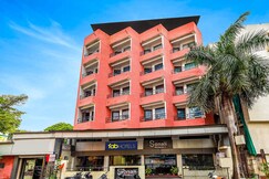 FabHotel Backstreet