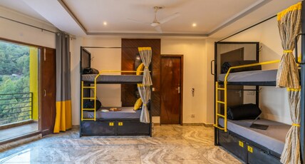 The Hosteller Kasauli Room Type - Bed in 8 Bed Mixed Dormitory with Balcony and Valley View