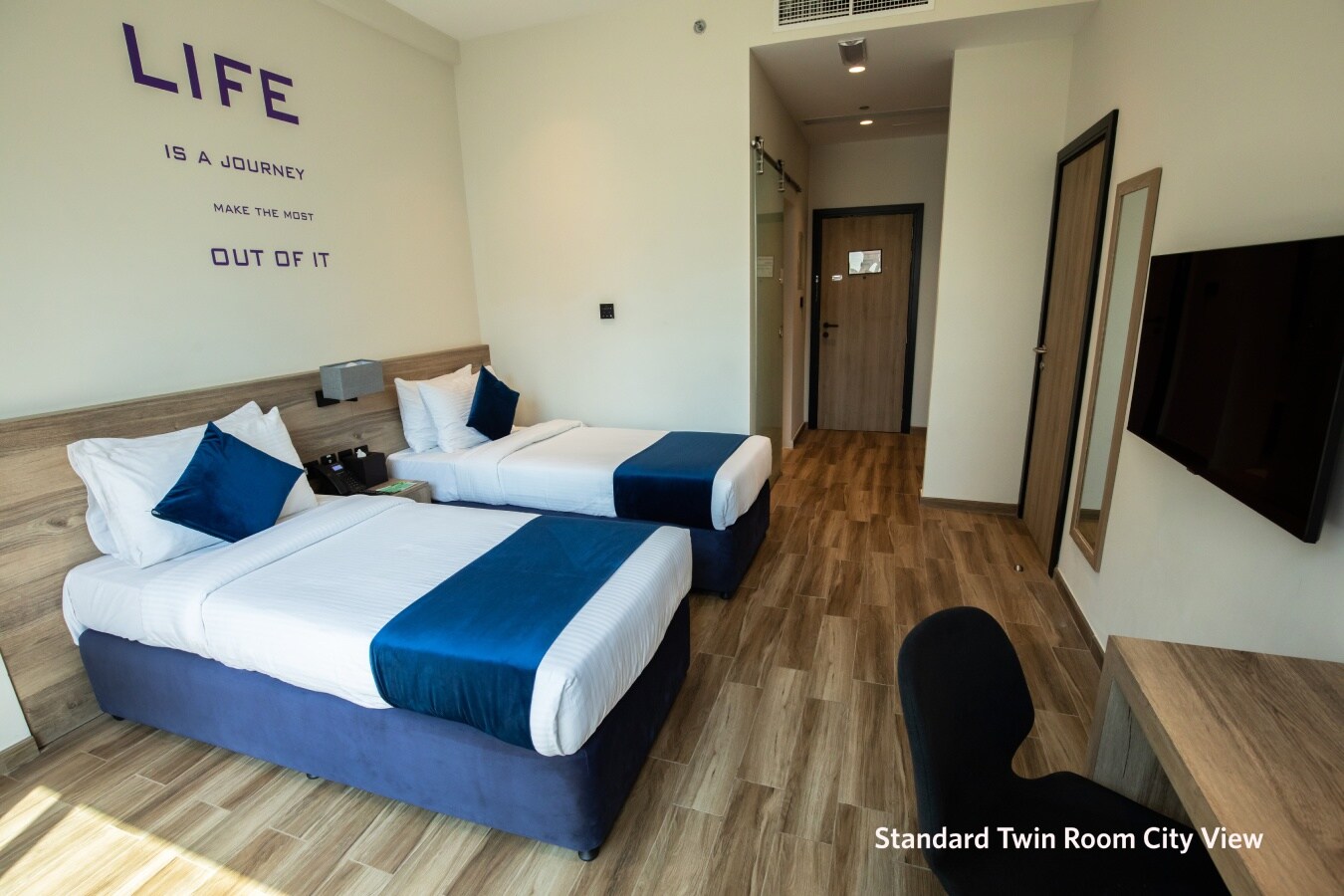 Grand Kingsgate Waterfront By Millennium Hotels - Tap to explore photos