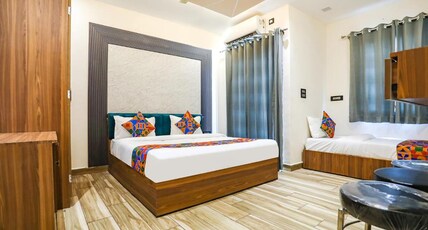 Goyal Hoteliers -  Hotel Vasudha Room Type - Deluxe Triple Bed Room With Private Balcony