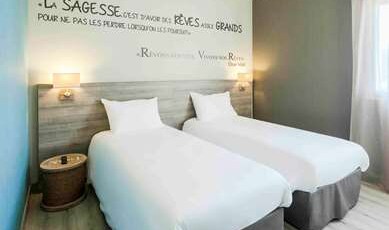 Ibis Styles Vierzon Room Type - Comfort Room with twin beds