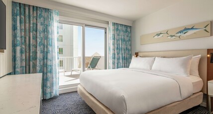 DoubleTree by Hilton Ocean City Oceanfront Room Type - 1K JR STE PART OCN VW BLCN