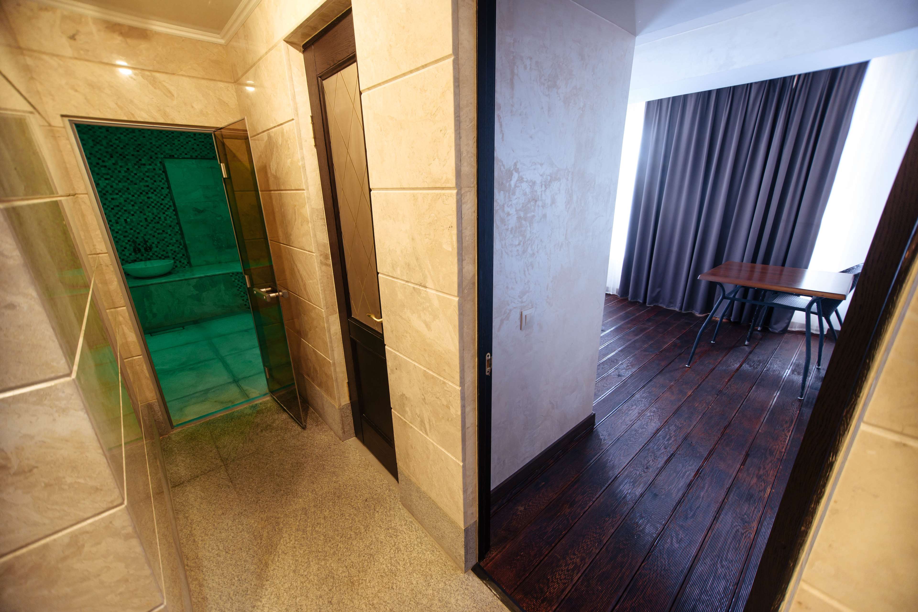 BEST WESTERN PLUS ASTANA - Tap to explore photos
