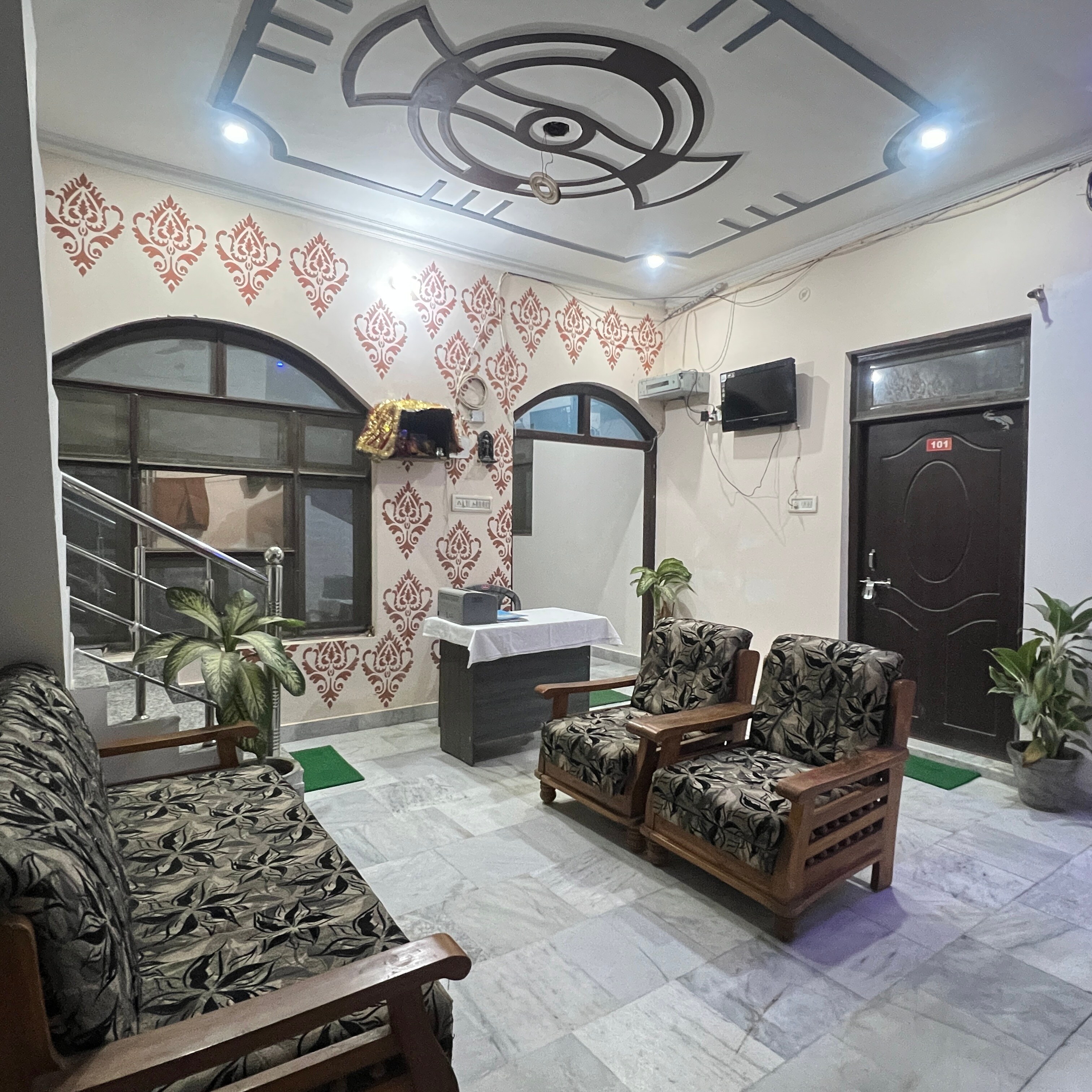 Narayan stay guesthouse - Tap to explore photos