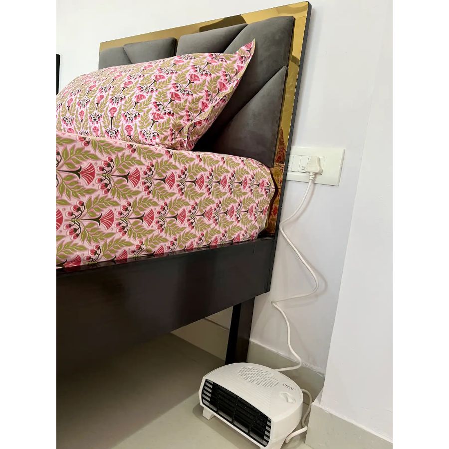 Beautiful 2BHK apartment with Great views - Tap to explore photos