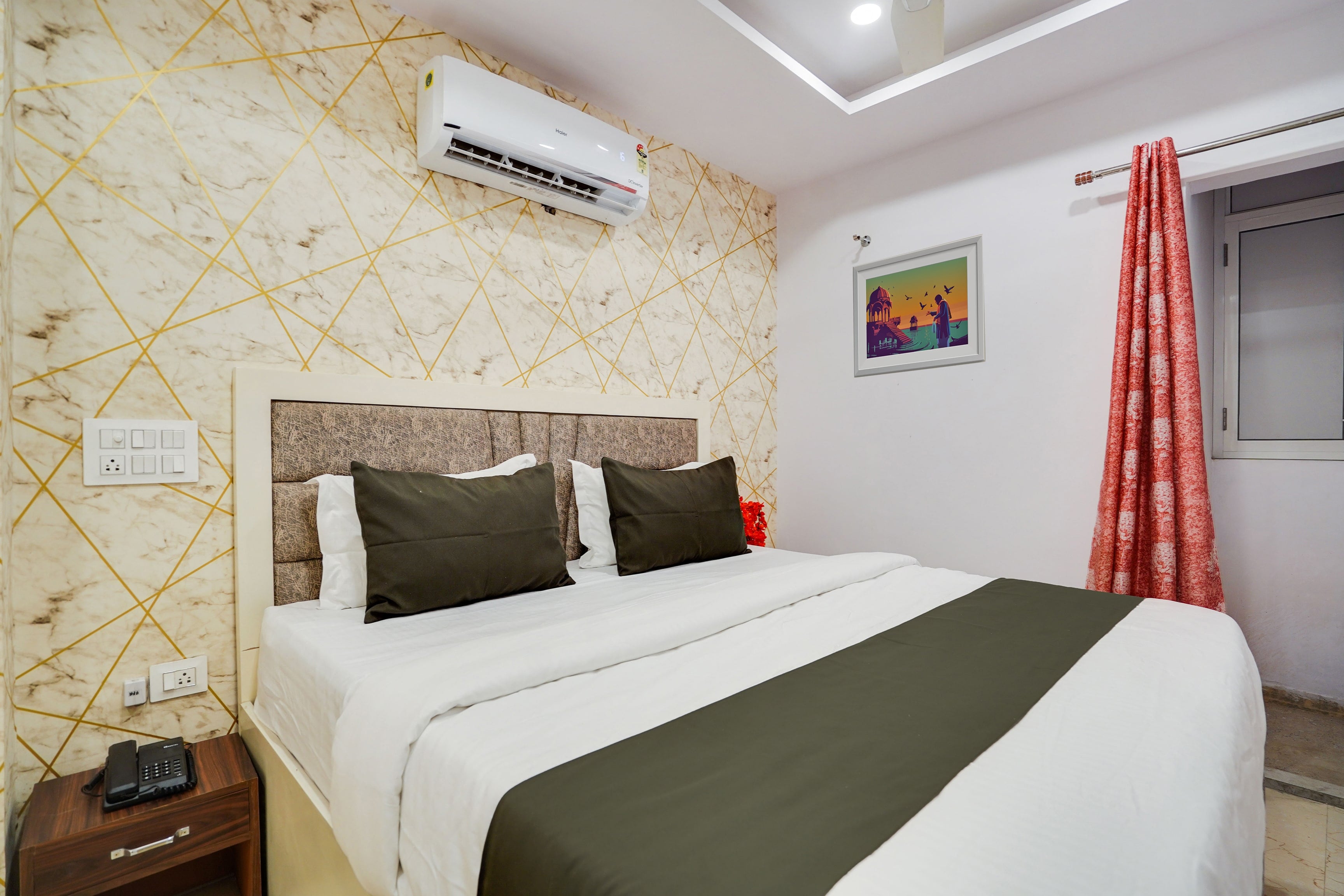 Hotel O Devika Inn - Tap to explore photos