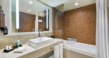 Transcorp Hilton Abuja Room Type - TWO DOUBLE BEDS GUEST ROOM
