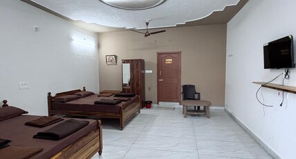 Doctor's Homestay Annex Room Type - Deluxe Room